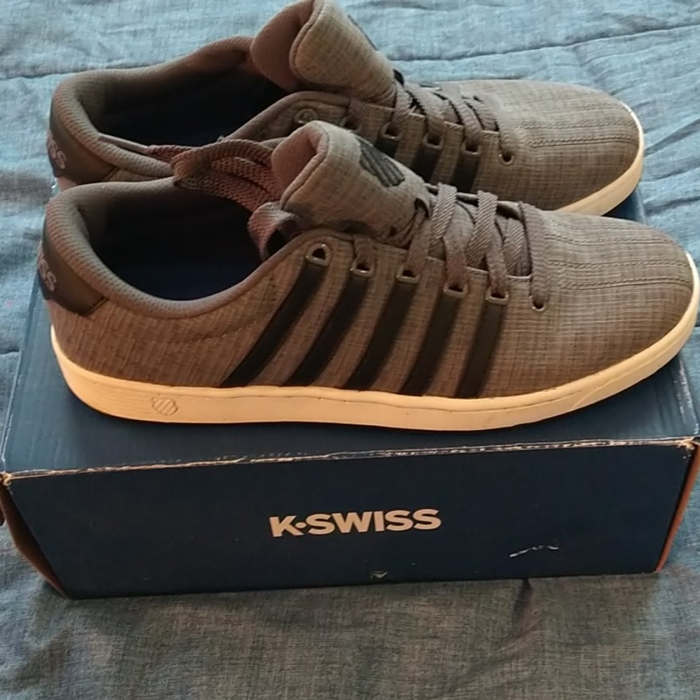 K Swiss men's sneakers with original box